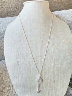 925 Elegant 20" L.A. Gem & Jewelry Design Necklace